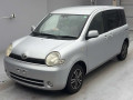 2004 Toyota Sienta
