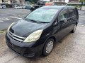 2009 Toyota Isis