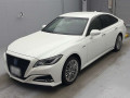 2019 Toyota Crown Hybrid