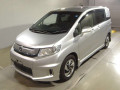 2016 Honda Freed spike hybrid