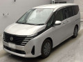 2025 Nissan Serena