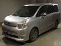 2009 Toyota Voxy