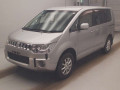 2018 Mitsubishi Delica D5