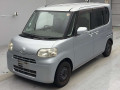 2010 Daihatsu Tanto