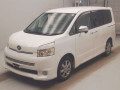2009 Toyota Voxy