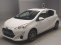2015 Toyota Aqua
