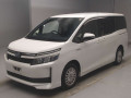 2017 Toyota Voxy