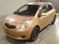 2005 Toyota Vitz