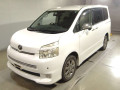 2010 Toyota Voxy