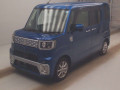 2015 Daihatsu Wake