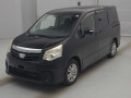 2011 Toyota Noah