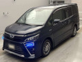 2017 Toyota Voxy