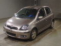 2001 Toyota Vitz