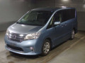 2013 Nissan Serena