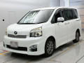 2011 Toyota Voxy