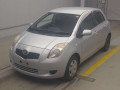 2005 Toyota Vitz
