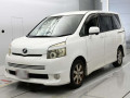 2009 Toyota Voxy