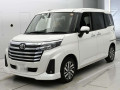 2022 Toyota Roomy