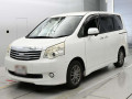 2013 Toyota Noah