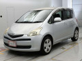 2005 Toyota Ractis
