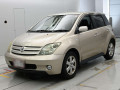 2003 Toyota IST