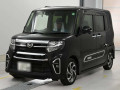 2021 Daihatsu Tanto Custom