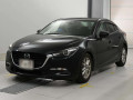 2017 Mazda Axela