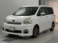 2012 Toyota Voxy
