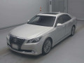 2015 Toyota Crown Majesta