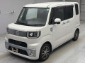 2015 Daihatsu Wake