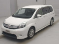 2013 Toyota Isis