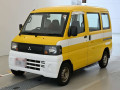 2010 Mitsubishi Minicab Van