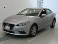 2015 Mazda Axela
