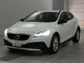 2018 Volvo V40