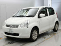 2011 Daihatsu Boon
