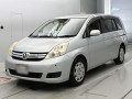 2011 Toyota Isis