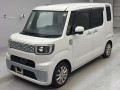 2015 Daihatsu Wake