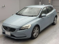 2017 Volvo V40