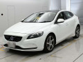 2015 Volvo V40