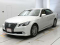 2017 Toyota Crown Majesta