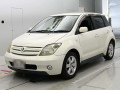 2003 Toyota IST