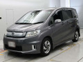 2015 Honda Freed spike hybrid