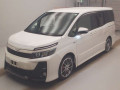 2016 Toyota Voxy