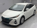 2017 Toyota Prius PHV