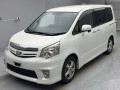 2012 Toyota Noah