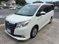2016 Toyota Noah