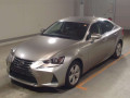 2017 Lexus IS