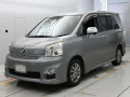 2013 Toyota Voxy