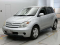 2004 Toyota IST