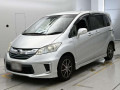 2014 Honda Freed hybrid